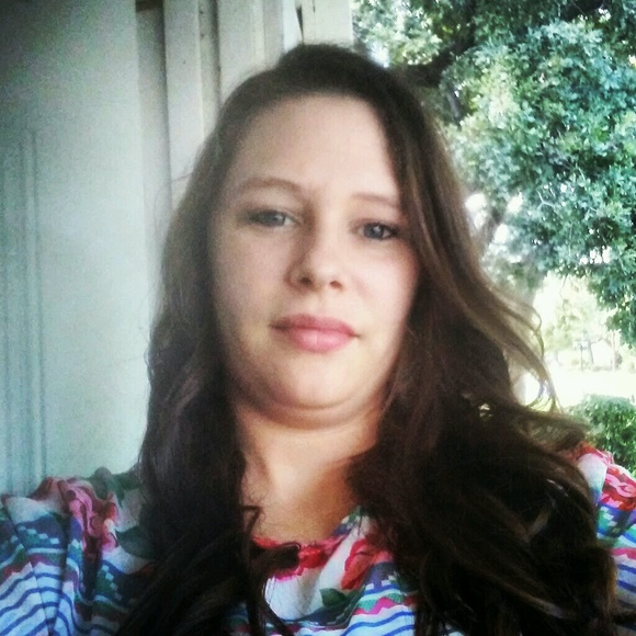 Meet your Posher, Danna - Picture 1 of 1